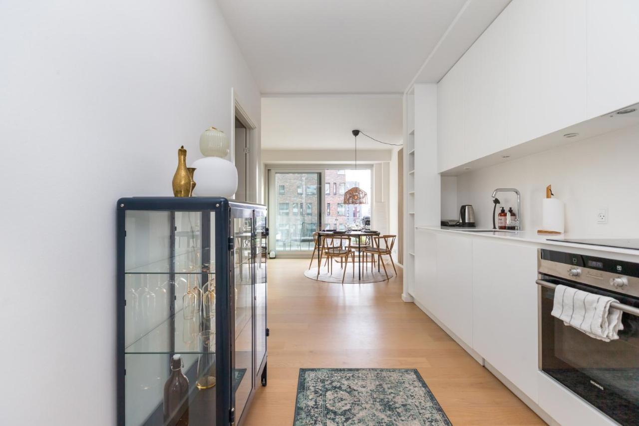 Lys 3 Vaerelses Lejlighed Med 26 M2 Sydvendt Altan Aarhus Exterior foto